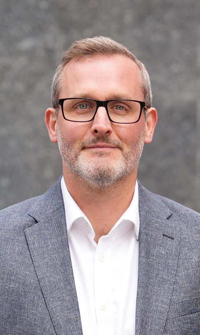 Headshot of Peter Bellamy