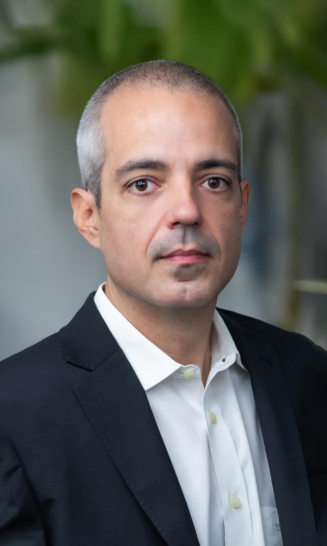 Headshot of Gonçalo Luiz